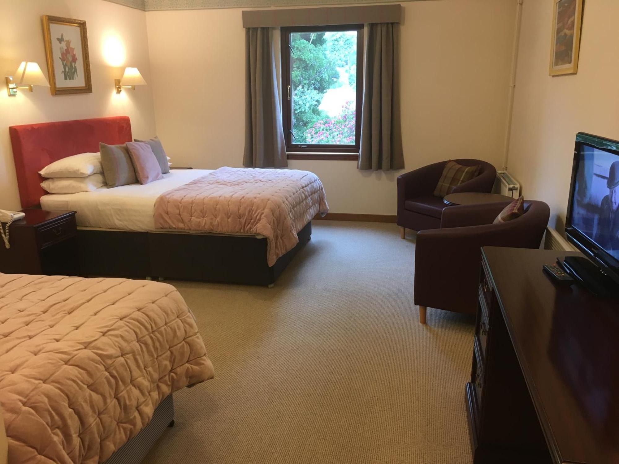 Pitlochry Dundarach Hotel Phòng bức ảnh