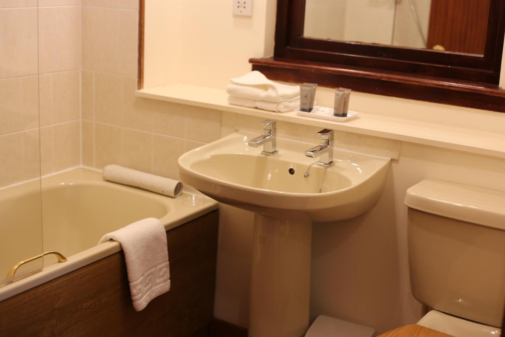 Pitlochry Dundarach Hotel Phòng bức ảnh