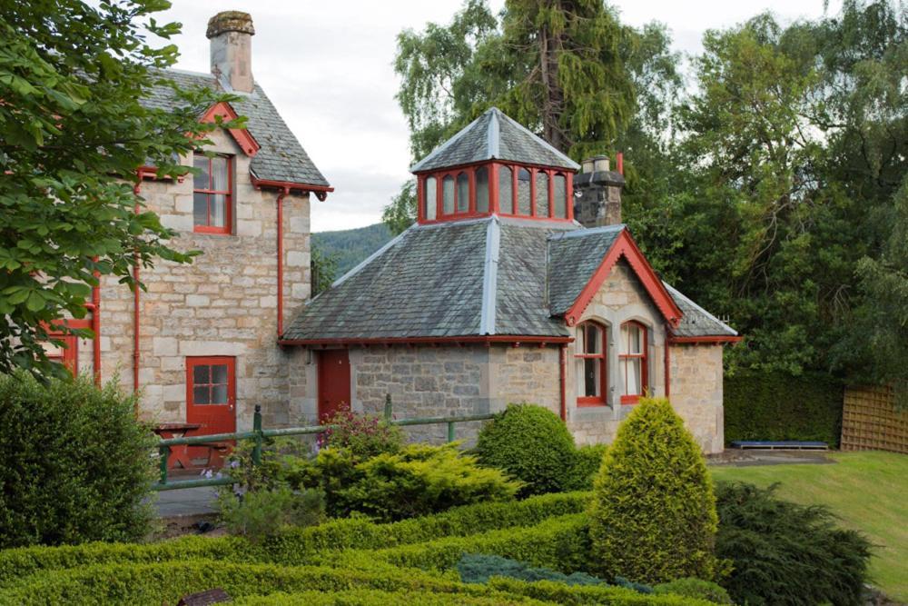 Pitlochry Dundarach Hotel Ngoại thất bức ảnh
